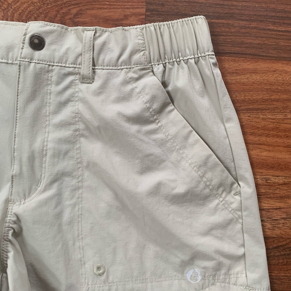 The American Outdoorsman Lightweight Nylon Cargo Shorts Women’s Small WPL 12902 - Picture 3 of 8